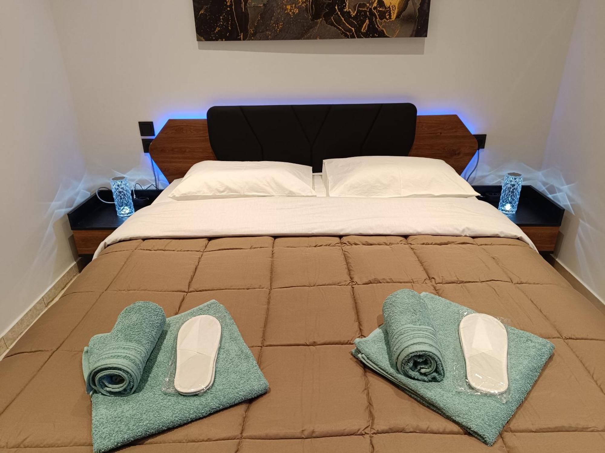 Giolanda Patrasso - Modern Apartment In The Center Of Patras Buitenkant foto