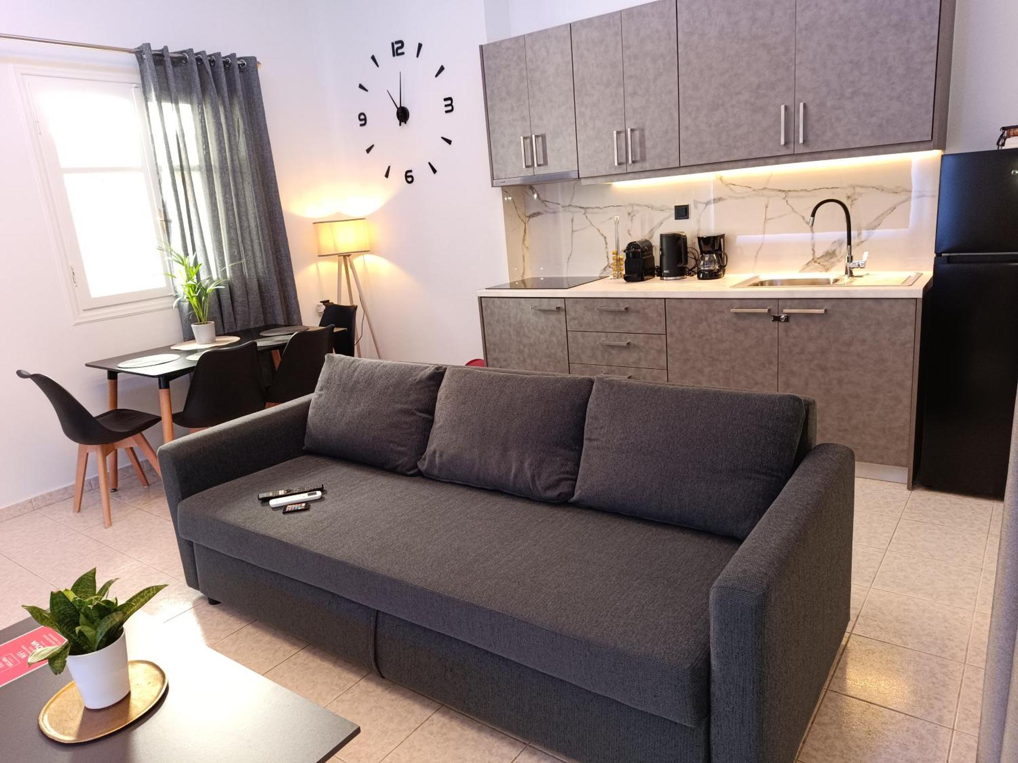 Giolanda Patrasso - Modern Apartment In The Center Of Patras Buitenkant foto