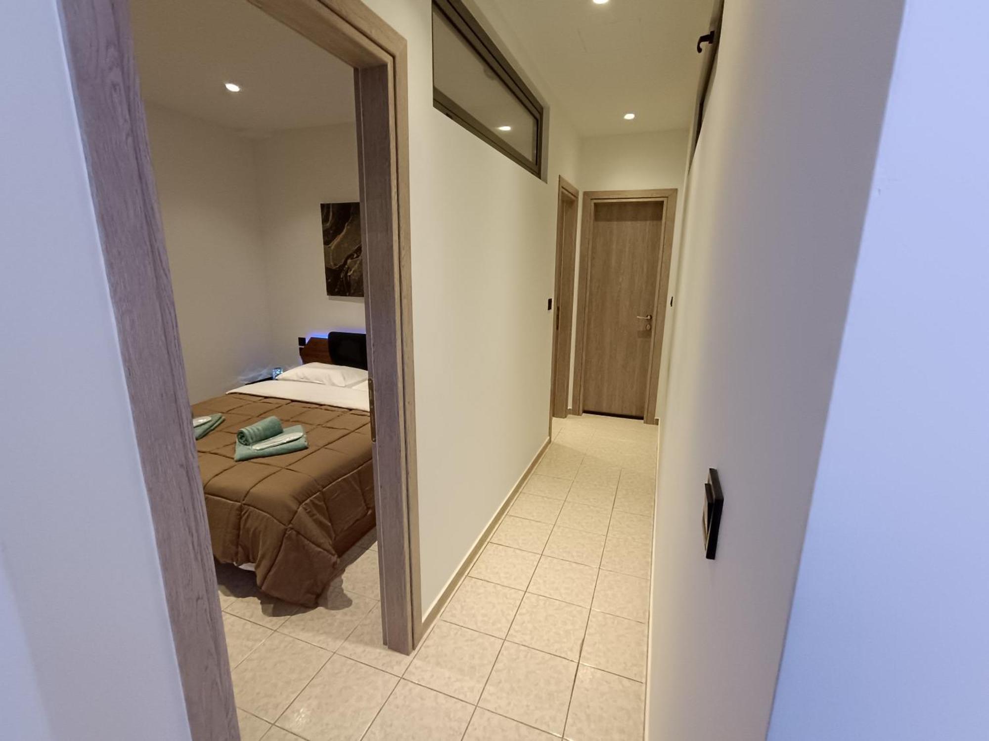 Giolanda Patrasso - Modern Apartment In The Center Of Patras Buitenkant foto
