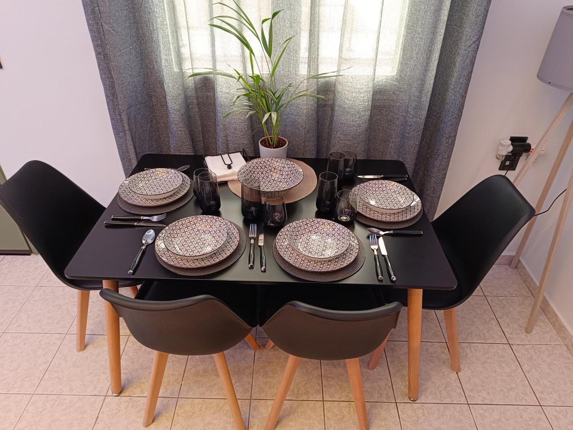Giolanda Patrasso - Modern Apartment In The Center Of Patras Buitenkant foto